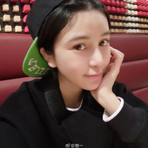 貢一(Weiboフォロワー:287万9436人)