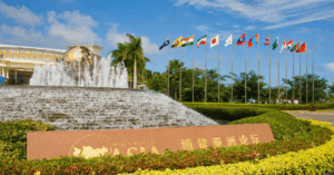 【速報】中国関税のさらなる引き下げ、輸入博覧会開催も 習近平国家主席、ボアオ会議で経済開放政策を確約